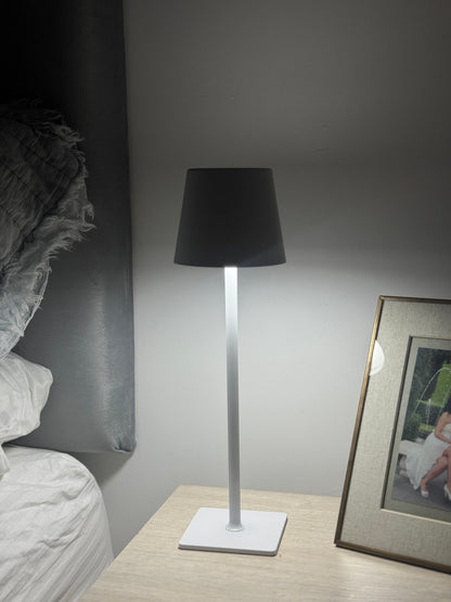 LÁMPARA SOFISTICADA LED TÁCTIL INALÁMBRICA